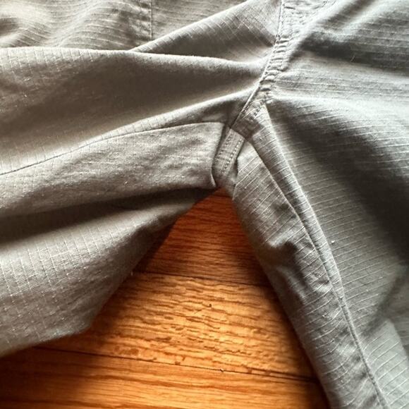 Weatherproof Green Casual Shorts – Size 38 - Picture 6 of 9